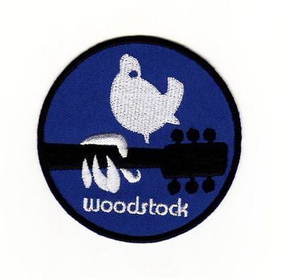 ag98★Woodstock Dove Guitar Patch Iron-On Application Blue Patch 7 x 7 cm