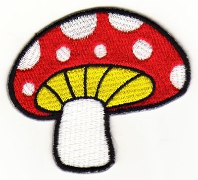 au51★Pilz Fliegenpilz Rot Aufnäher zum aufbügeln Bügelbild Patch Neu 7 x 6,3 cm