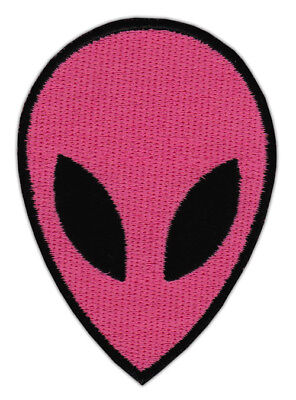 am54★Alien Kopf Rosa Aufnäher zum aufbügeln Bügelbild Patch Flicken 7,9 x 5,5 cm