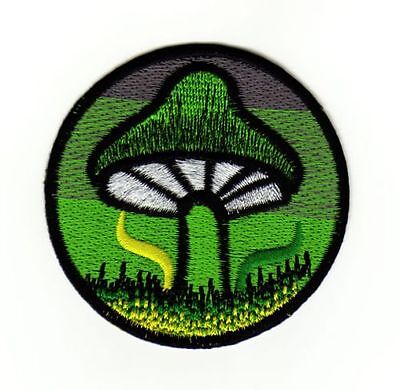 ag21★Pilz Grün Aufnäher zum aufbügeln Bügelbild Applikation Patch 8,5 x 8,5 cm