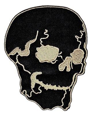 bc61★Totenkopf Schwarz Aufnäher aufbügeln Bügelbild Patch Bügelflicken 7,5 x 9cm