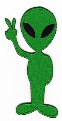 ao99★Alien Grün Aufnäher zum aufbügeln Bügelbild Patch Applikation 4,0 x 8,4 cm