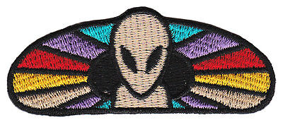 bg87★Alien Aufnäher zum aufbügeln Bügelbild Applikation Patch Flicken 8 x 3,3 cm