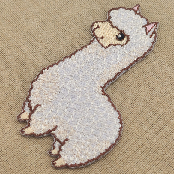 #am47 Lama White Iron-On Patch Application Patch Size 5.0 x 8.1 cm