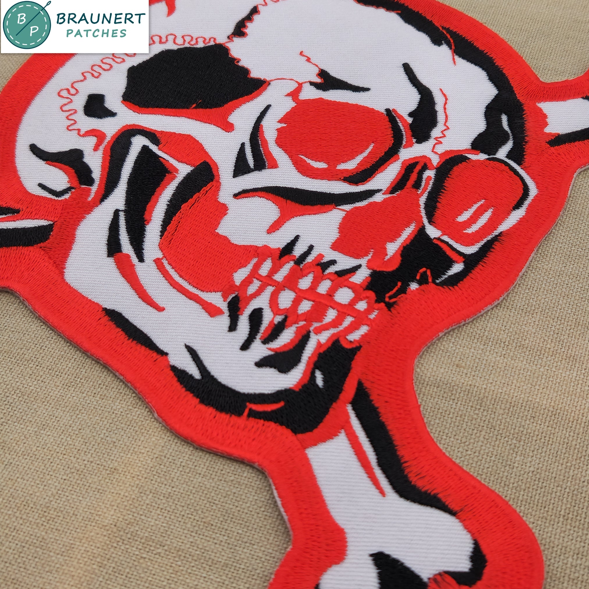 #Backpatch #03 Totenkopf Rot Weiß Skull Rückenaufnäher Back Patch Größe 20 x 20 cm - 0