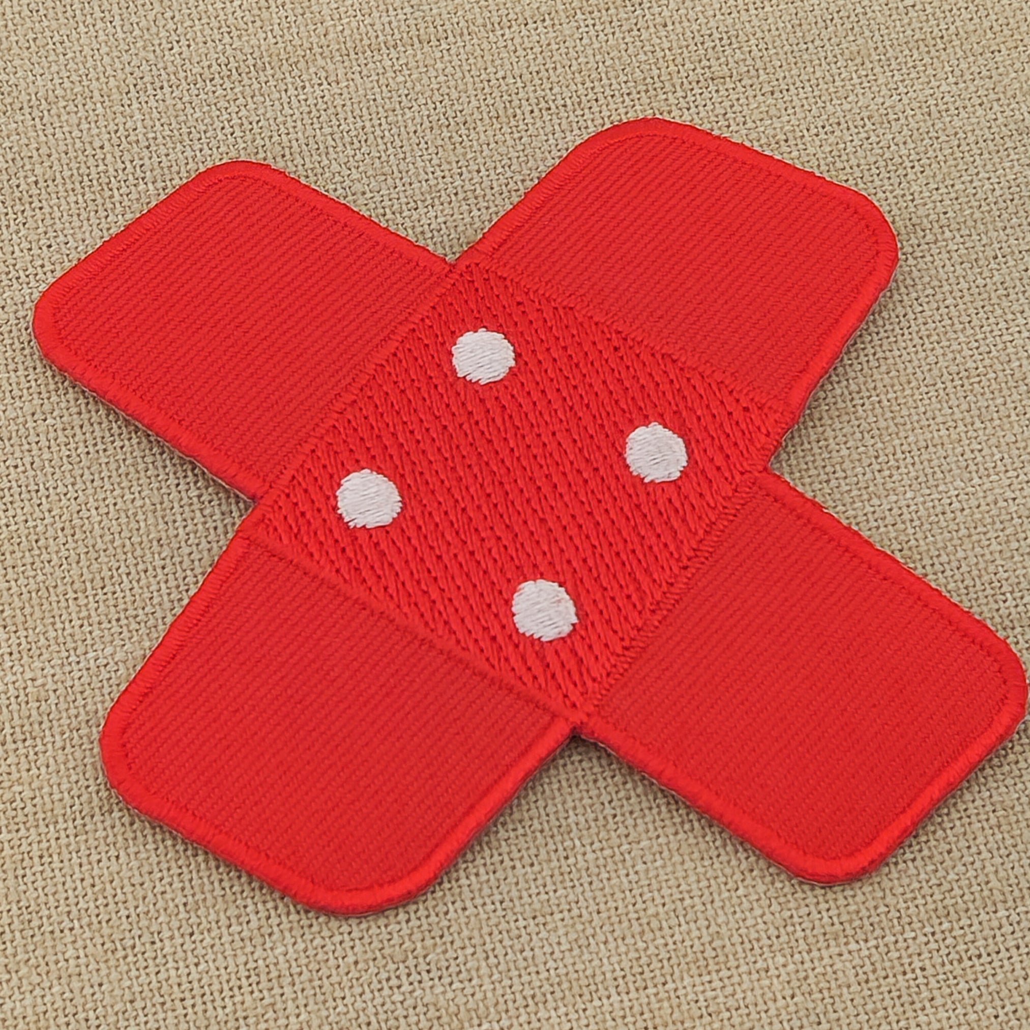 #ah94 Pflaster Rot Hosenpflaster Flicken Aufnäher Bügelbild Applikation Patch Größe 7,3 x 7,3 cm - 0