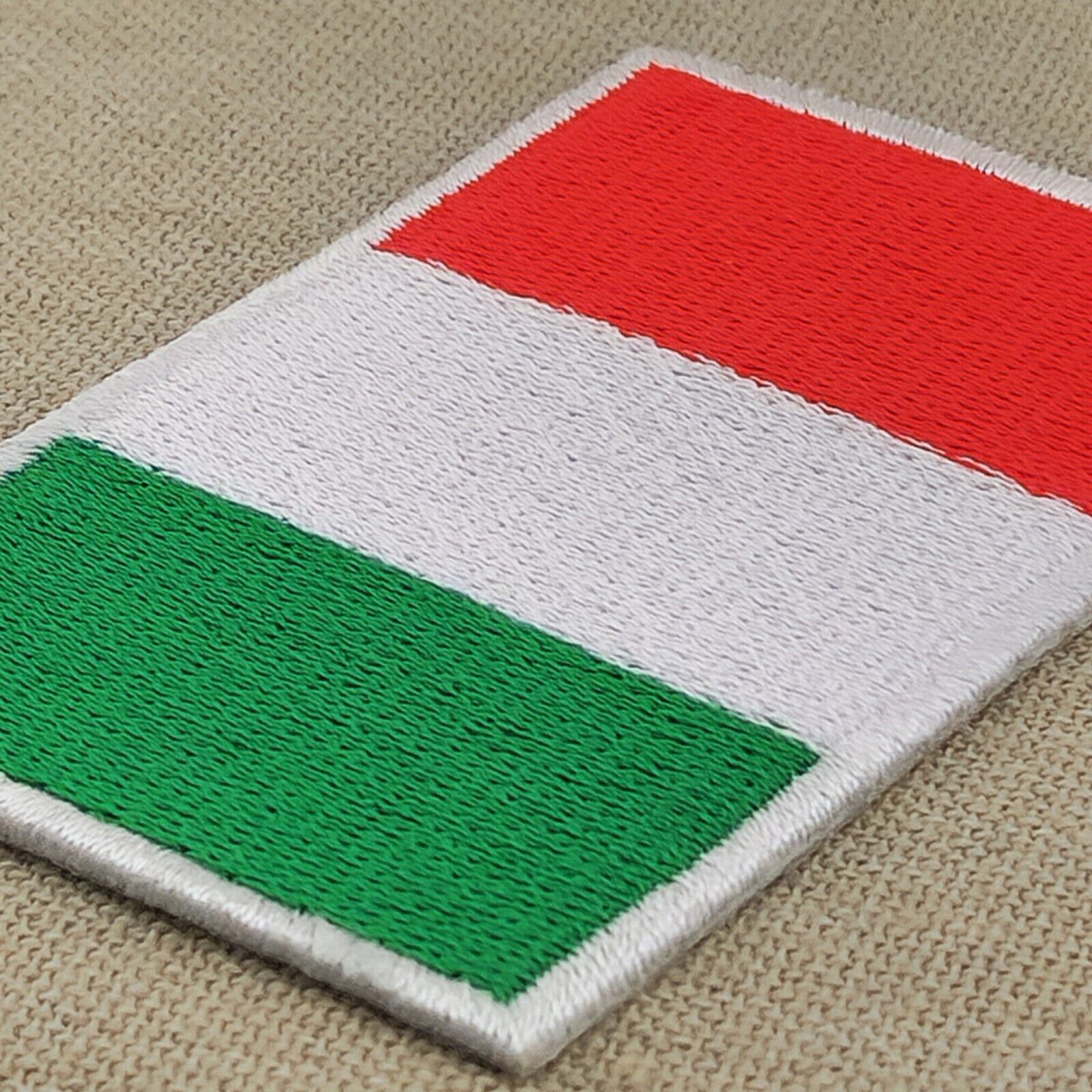 ak48★Flagge Italien Aufnäher zum aufbügeln Bügelbild Patch Flicken 7,2 x 4,8 cm