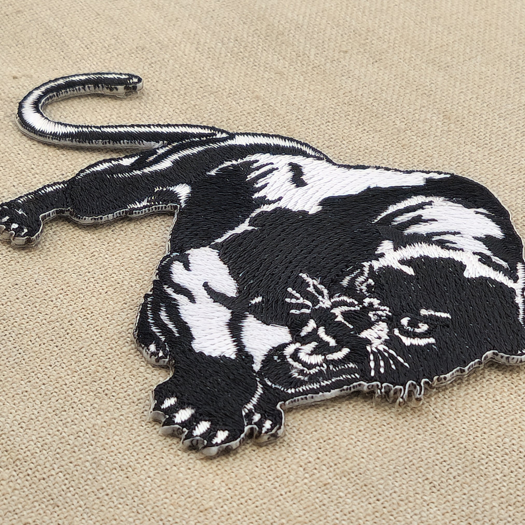 #ae15 Panter Panther Black White Patch Iron-On Application Patch Size 9.6 x 6.8 cm - 0