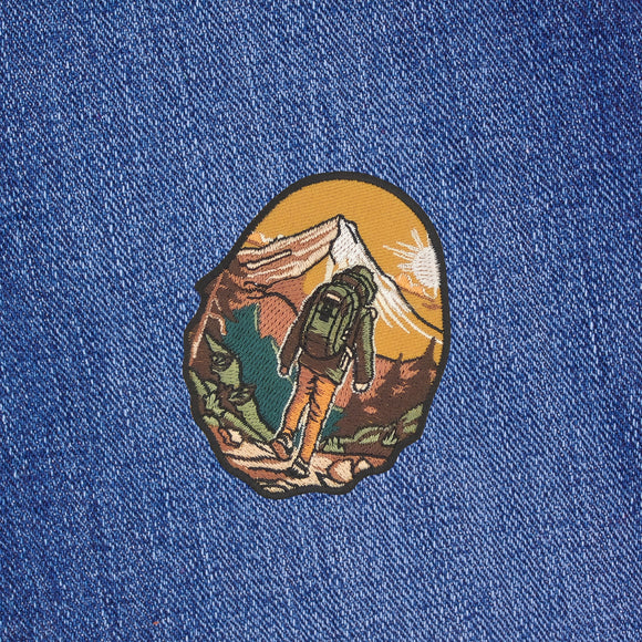 as10★Wandern Aufnäher Berge Natur Hiking Outdoor Wald Bügelbild Patch 6,4 x 8 cm