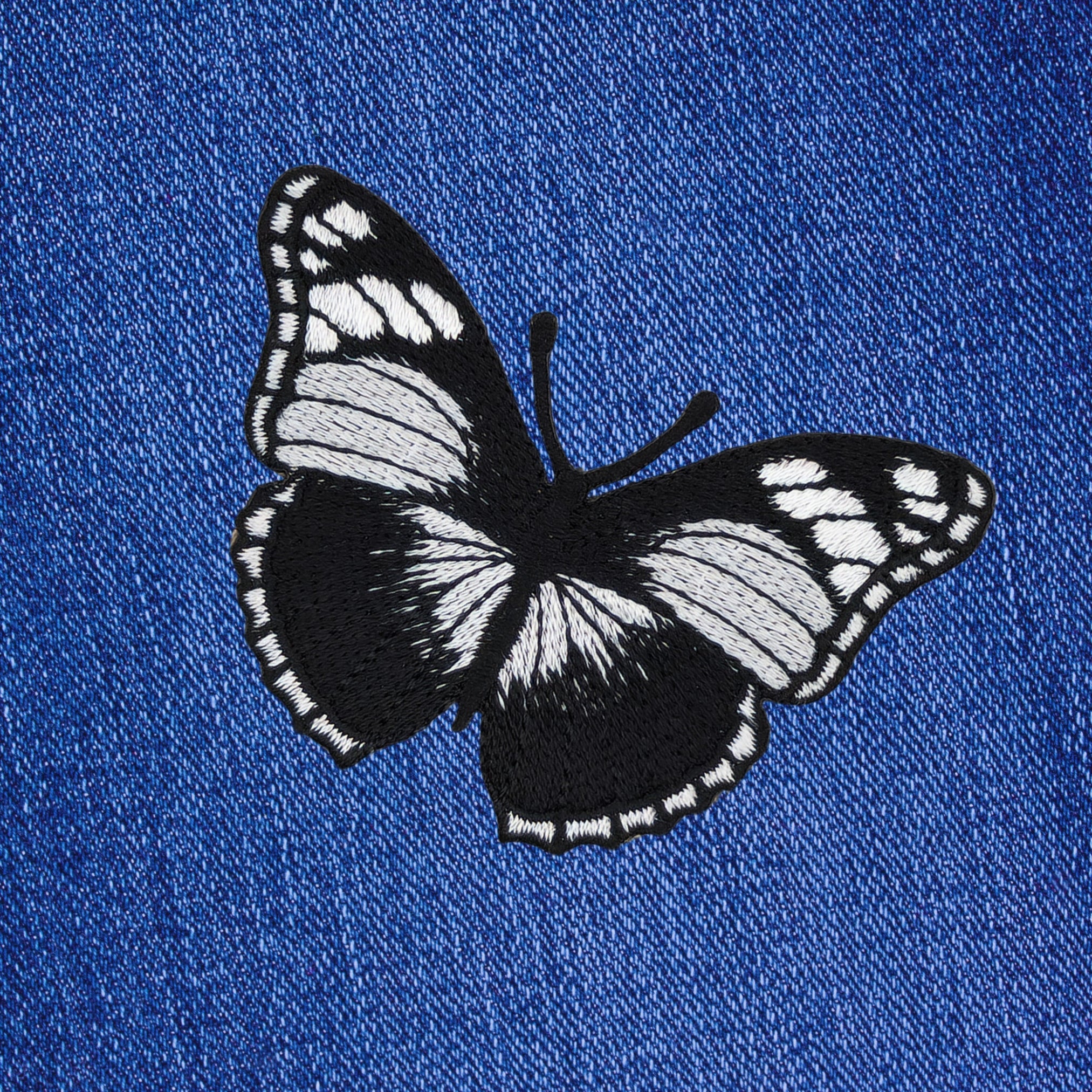 #ae49 Schmetterling Schwarz Aufnäher Butterfly Applikation Bügelbild Flicken Patch Größe 7,5 x 5,0 cm