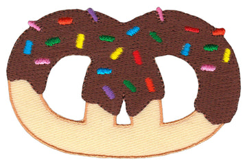 #ab53 Gestickte Schoko Brezel mit Streusel Aufnäher Bügelbild Applikation Patch Größe 7,5 x 4,8 cm