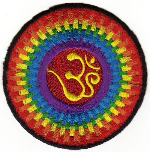 #ab09 Om Zeichen Bunt Hindu Buddha Esoterik Aufnäher Applikation Bügelbild Größe 7,8 x 7,8 cm
